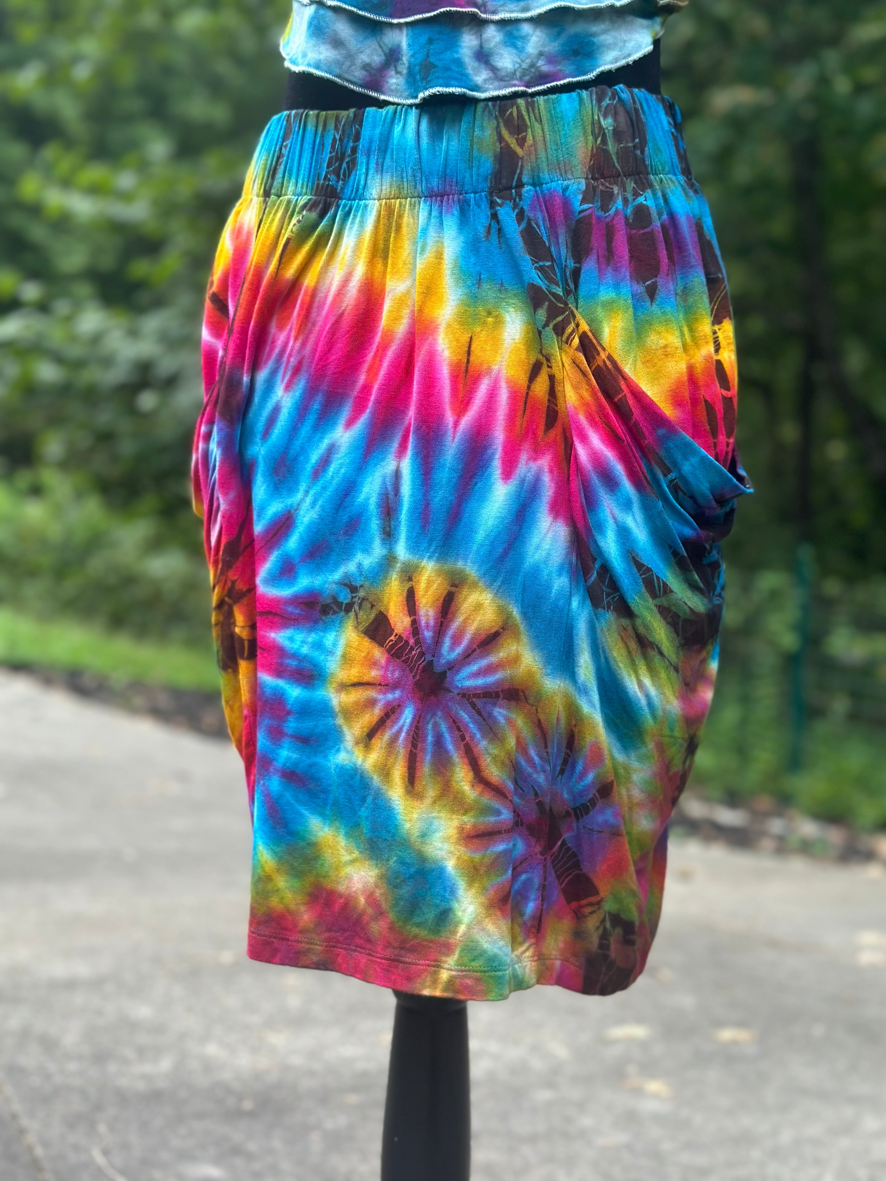 Tie Dye Skirt w Big Slouchy Pockets Mix Match Colors Green Mountain Treasure