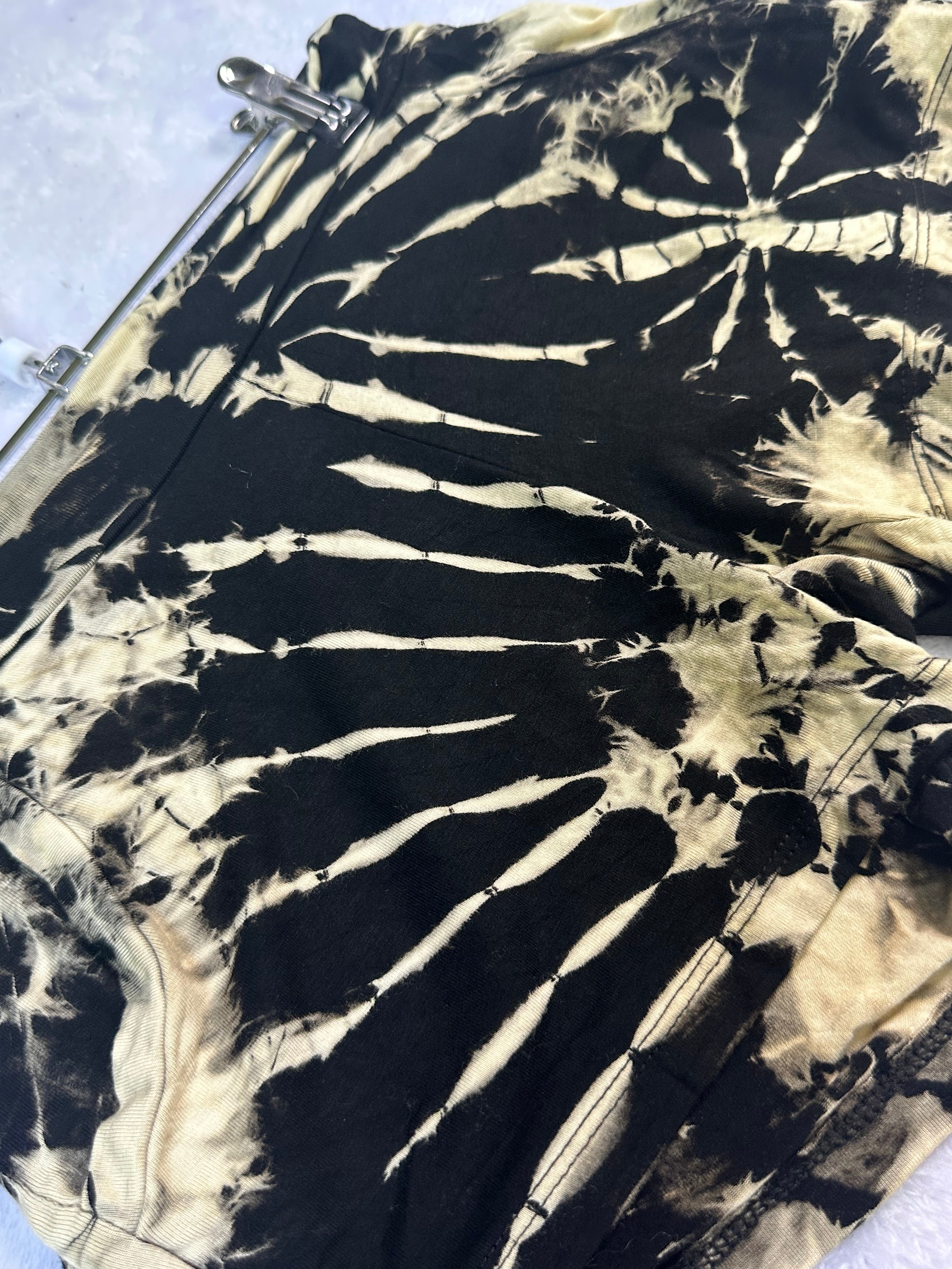 Tie-Dye Shorts with Pockets (Mix-n-Match Colors) – Green