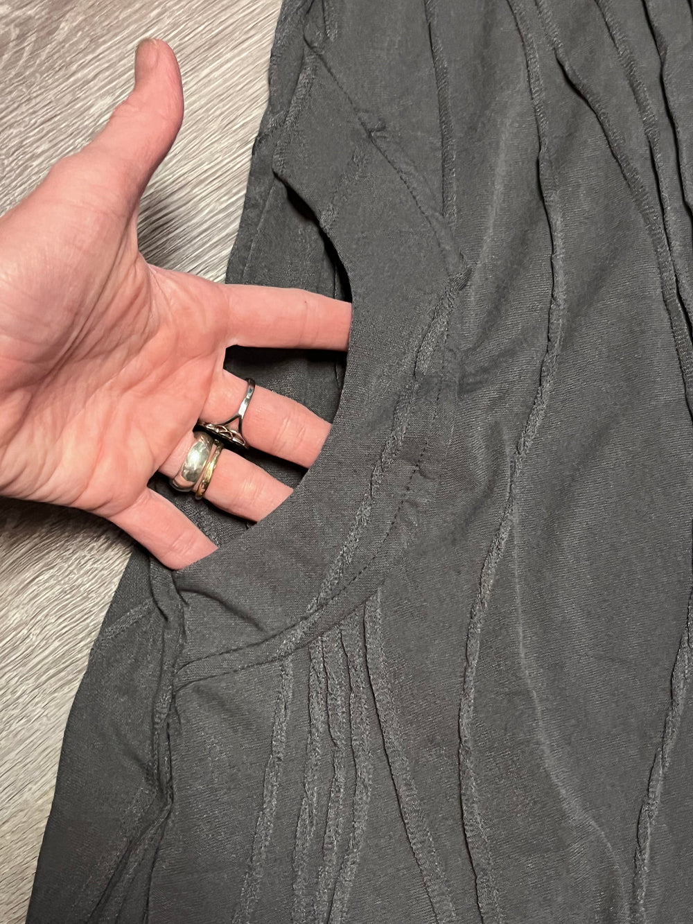 Grey Sleeveless Tunic w/ Exposed Decorative Seams & Pockets